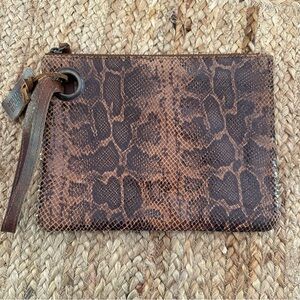 Jane Marie Leather Wristlet Zippered Pouch - Snakeskin Design